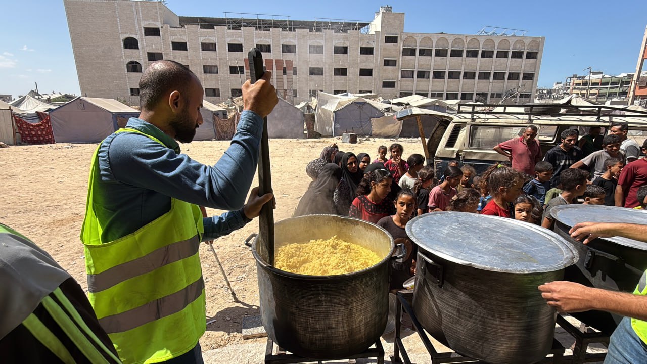 Emergency Food Aid Distribution in Gaza | Nazya Humanitarian Aid, Gaza, Palestine