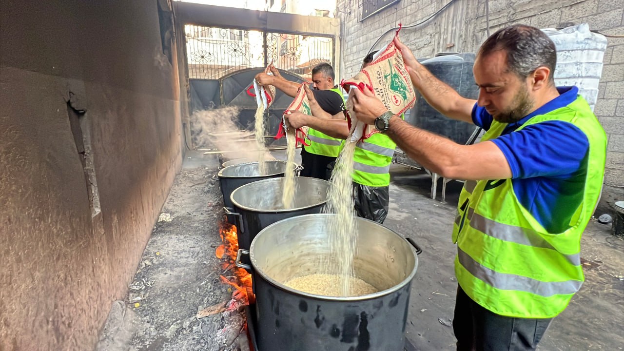 Emergency Food Aid Distribution in Gaza | Nazya Humanitarian Aid, Gaza, Palestine