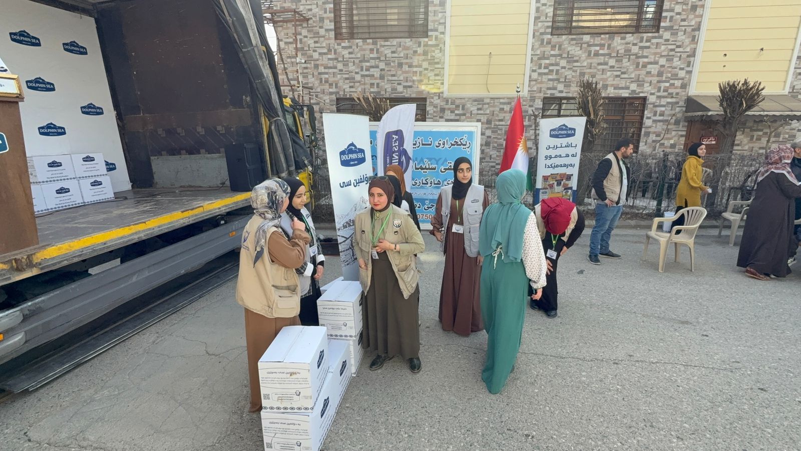 Nazya Humanitarian Aid operations in Sulaymaniyah, providing food and essential supplies to families in need